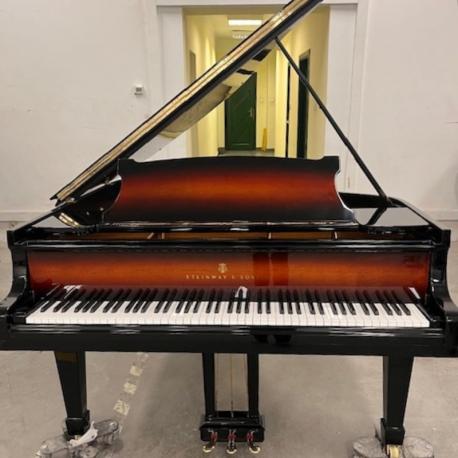 Steinway - Piano a Queue Modèle M - Occasion