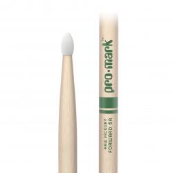 ProMark - Baguettes «&nbsp;The Natural&nbsp;» par ProMark en Hickory 5A, olive en nylon